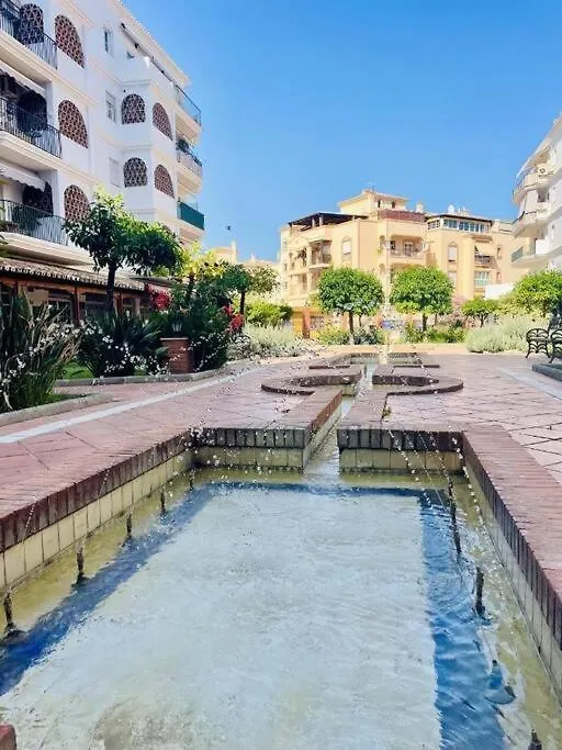 Apartment Luxury Holiday At Tres Coronas Fuengirola Spain